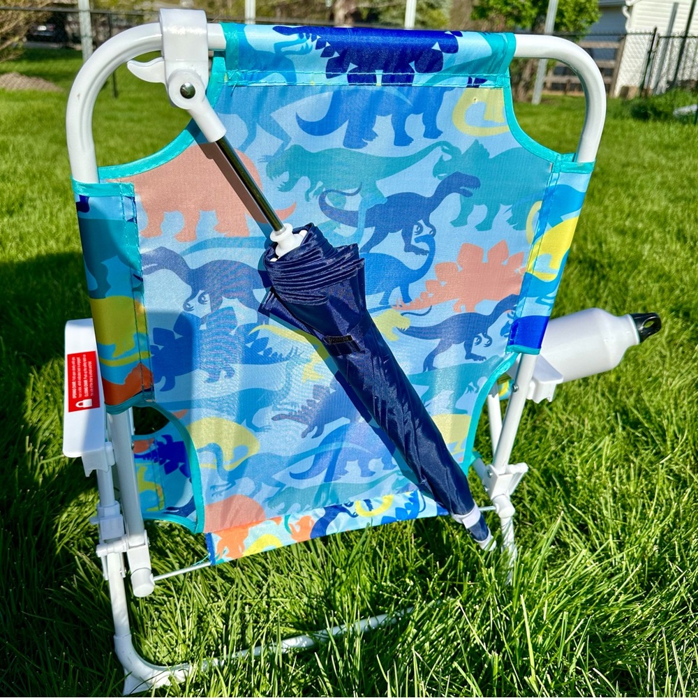 C&C CALIFORNIA Beach Chair Ages 3-6 Years Blue Dino Cup Holder Umbrella Collapse - Picture 4 of 5